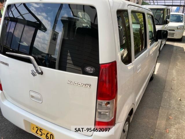 Suzuki WAGON R 2003-11 8662497-1