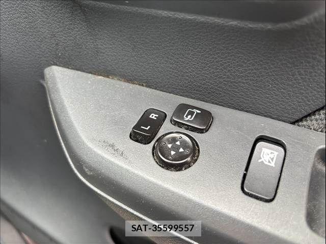 Suzuki WAGON R 2015-11 8662470-21