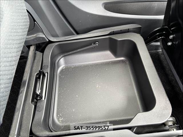 Suzuki WAGON R 2015-11 8662470-27