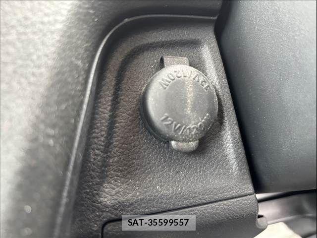 Suzuki WAGON R 2015-11 8662470-28