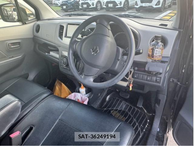 Suzuki WAGON R 2016-02 8662501-10