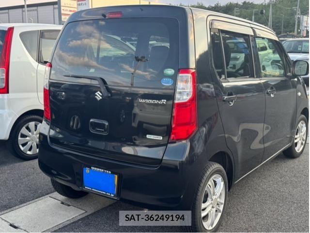 Suzuki WAGON R 2016-02 8662501-1
