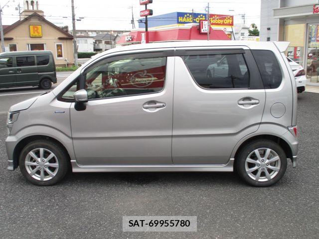Suzuki WAGON R 2018-05 8662467-8