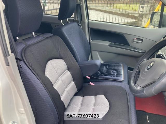 Suzuki WAGON R 2012-08 8662473-11