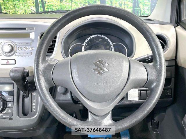 Suzuki WAGON R 2013-08 8686943-9