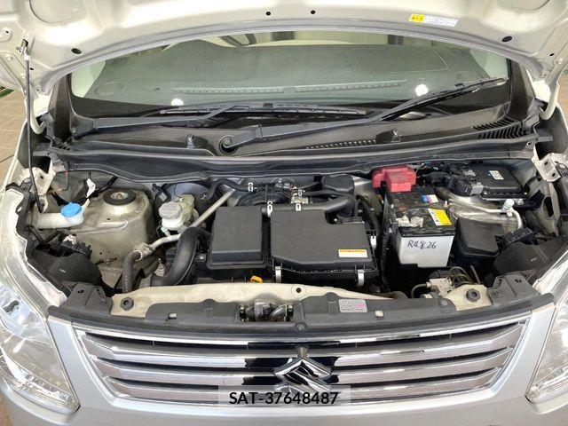 Suzuki WAGON R 2013-08 8686943-16