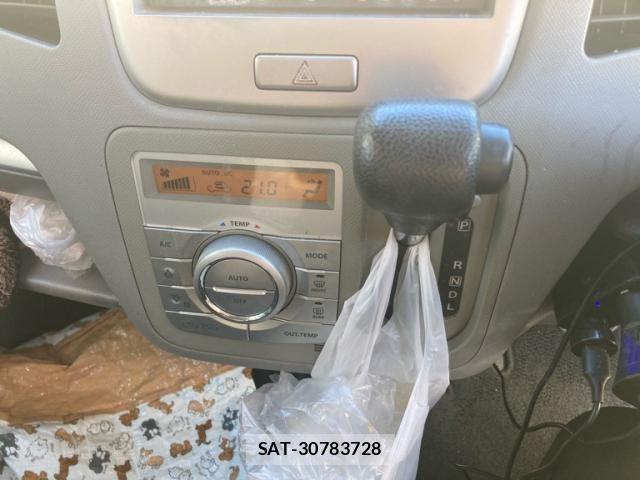 Suzuki WAGON R 2011-09 8686948-9