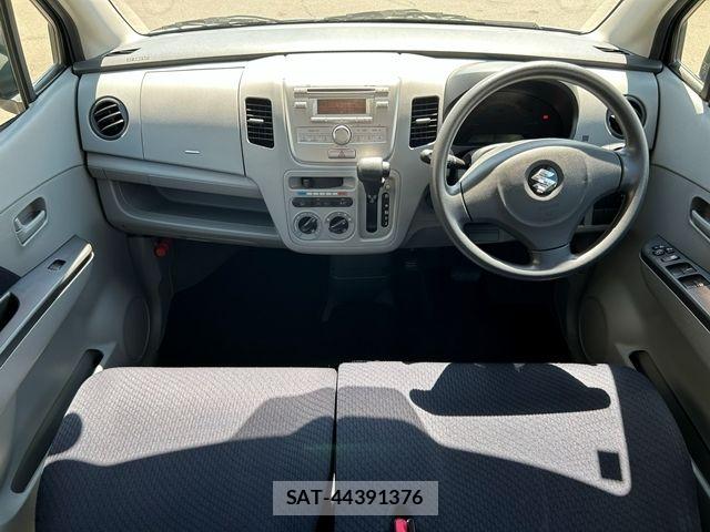 Suzuki WAGON R 2011-08 8686947-13