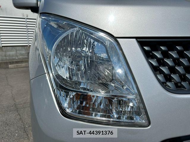 Suzuki WAGON R 2011-08 8686947-24