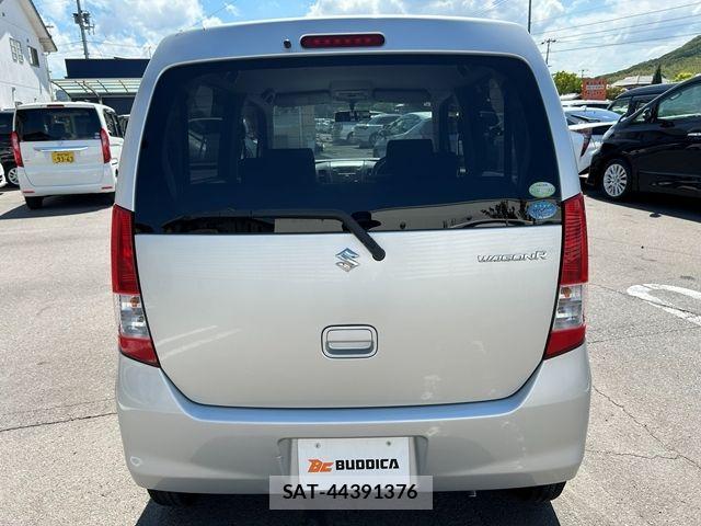 Suzuki WAGON R 2011-08 8686947-7