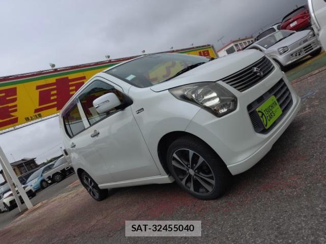 Suzuki WAGON R 2014-04 8686942-24