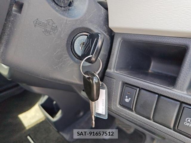 Suzuki WAGON R 2015-07 8686944-12