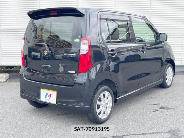 Suzuki WAGON R 2014-06 8686945-16