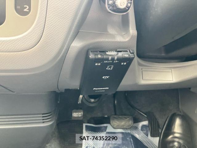 Suzuki WAGON R 2012-03 8746944-16