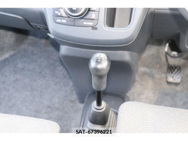 Suzuki WAGON R 2015-06 8746924-14