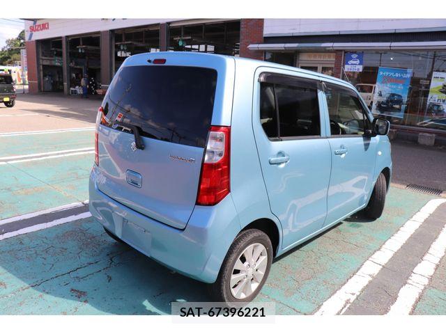 Suzuki WAGON R 2015-06 8746924-18