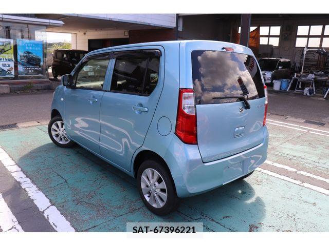 Suzuki WAGON R 2015-06 8746924-2