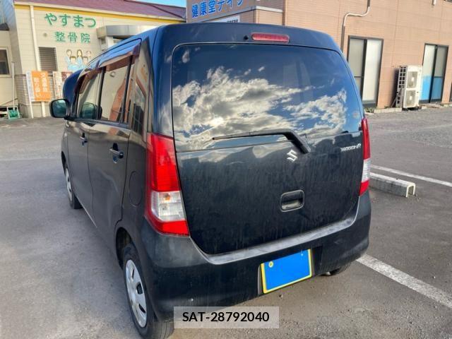 Suzuki WAGON R 2010-04 8746939-4