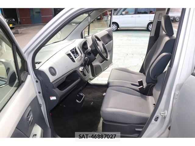 Suzuki WAGON R 2015-06 8746928-15