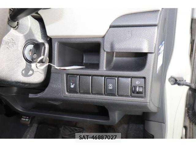 Suzuki WAGON R 2015-06 8746928-28