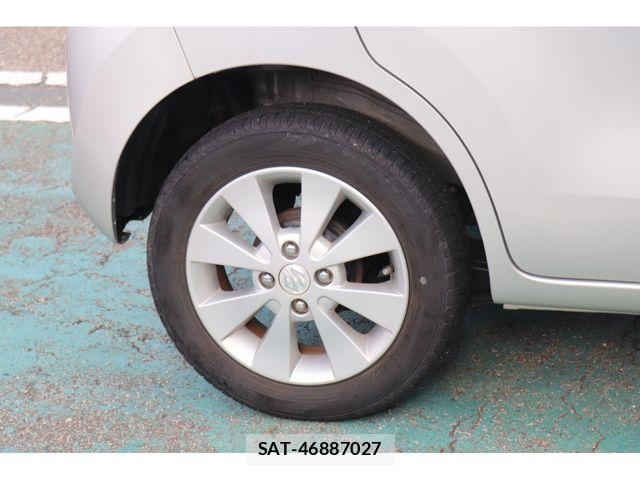 Suzuki WAGON R 2015-06 8746928-4