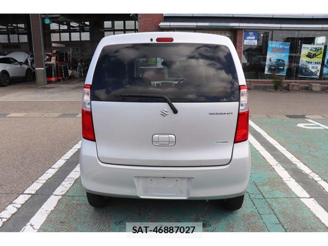 Suzuki WAGON R 2015-06 8746928-8