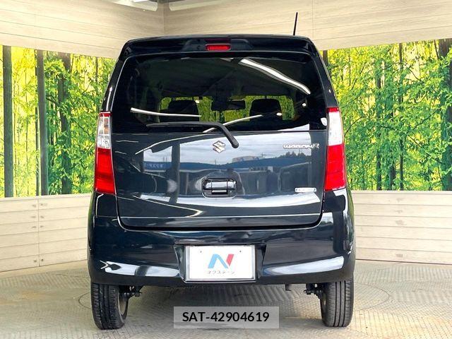 Suzuki WAGON R 2016-06 8746914-14