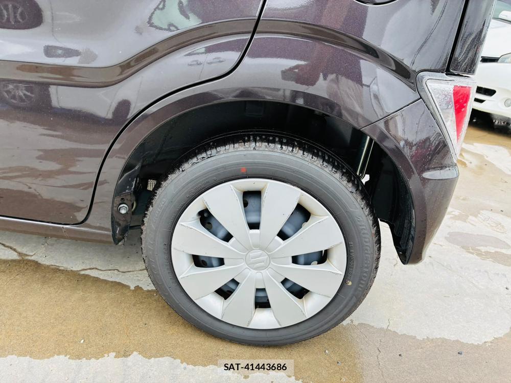 Suzuki WAGON R 2025-06 8596799-28