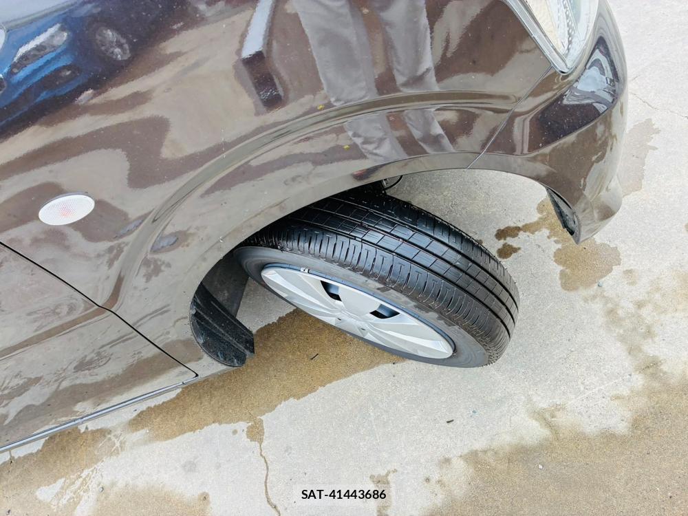 Suzuki WAGON R 2025-06 8596799-29