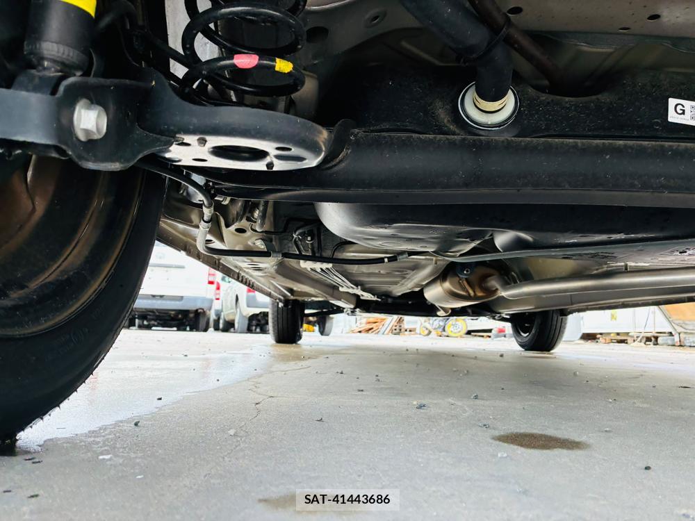 Suzuki WAGON R 2025-06 8596799-33
