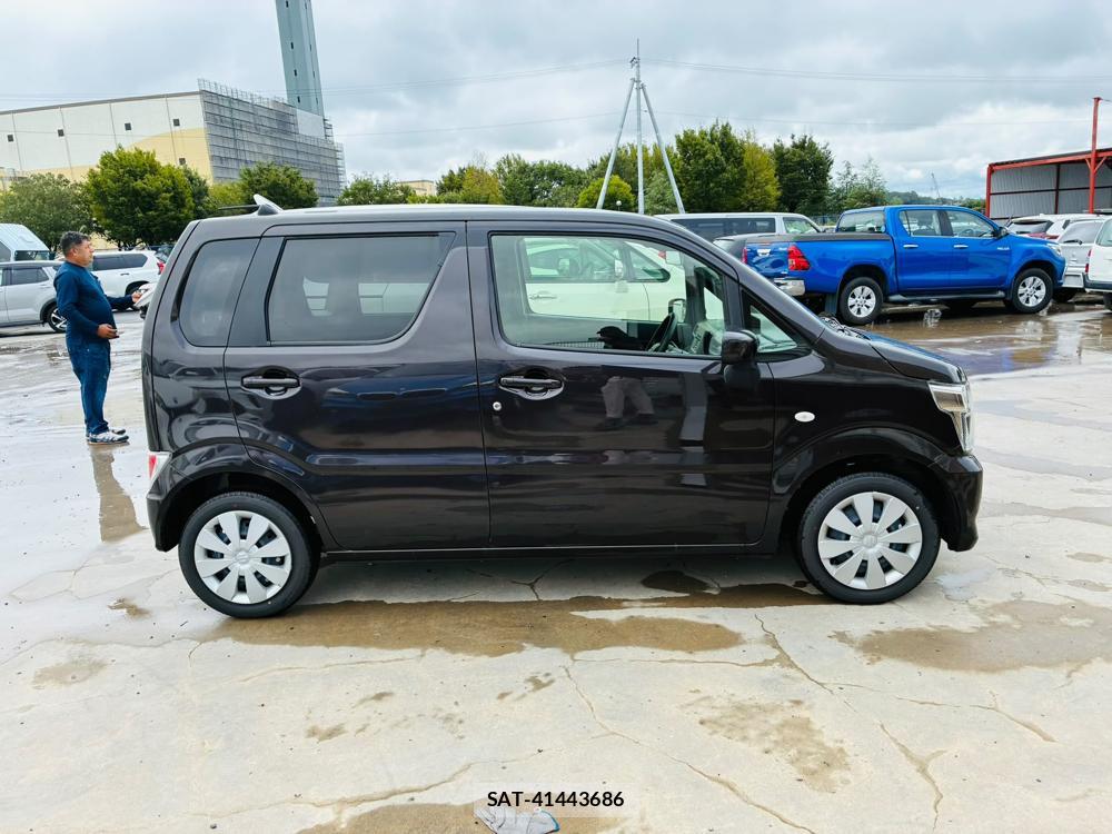 Suzuki WAGON R 2025-06 8596799-5