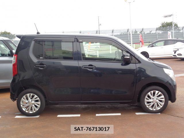 Suzuki WAGON R 2016-03 8746917-4