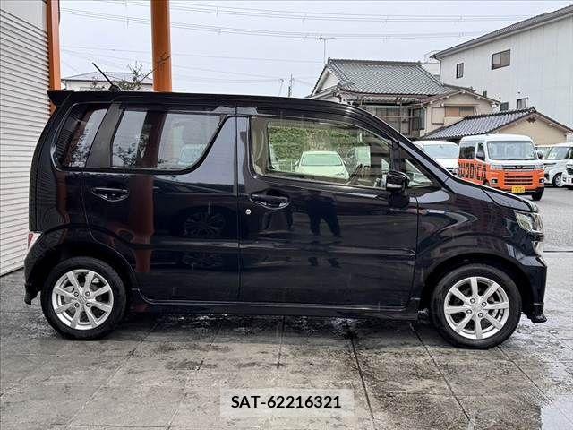 Suzuki WAGON R 2018-06 8746912-10