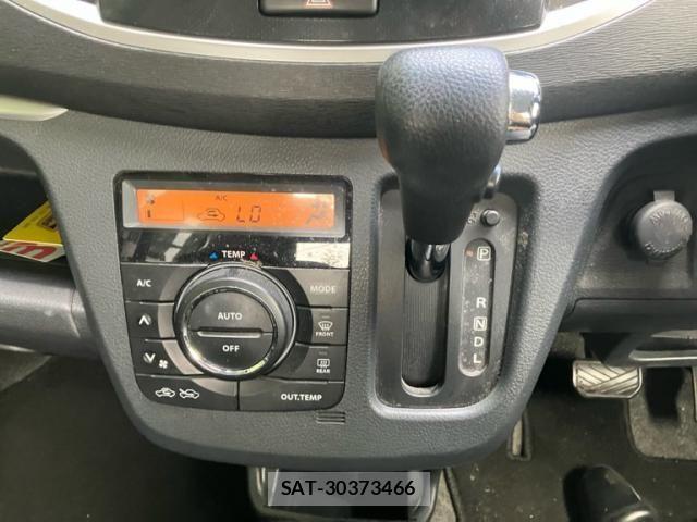 Suzuki WAGON R 2013-11 8746934-16