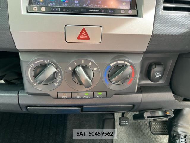 Suzuki WAGON R 2004-08 8746946-20