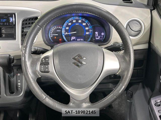 Suzuki WAGON R 2015-09 8782670-10