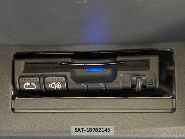 Suzuki WAGON R 2015-09 8782670-4