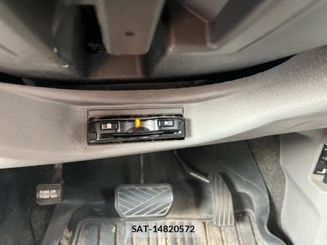Suzuki WAGON R 2009-11 8797961-19