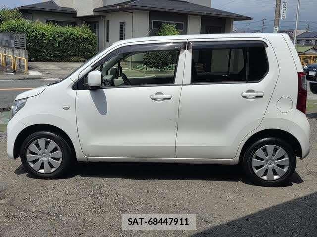 Suzuki WAGON R 2015-06 8832557-10