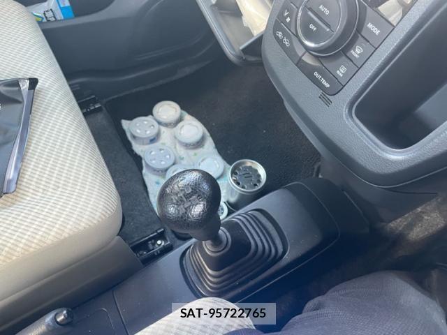 Suzuki WAGON R 2014-02 8832580-17