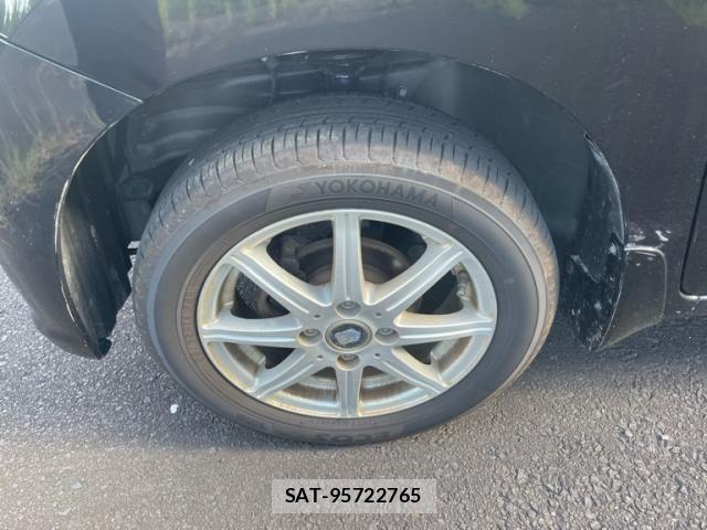 Suzuki WAGON R 2014-02 8832580-4