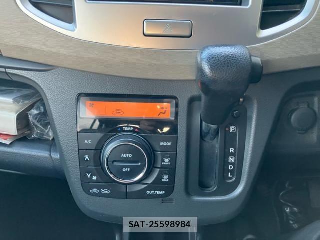 Suzuki WAGON R 2013-12 8832577-15
