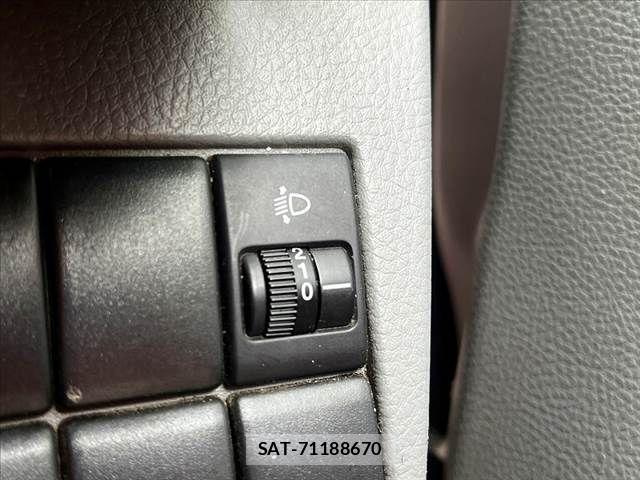 Suzuki WAGON R 2009-10 8832568-14
