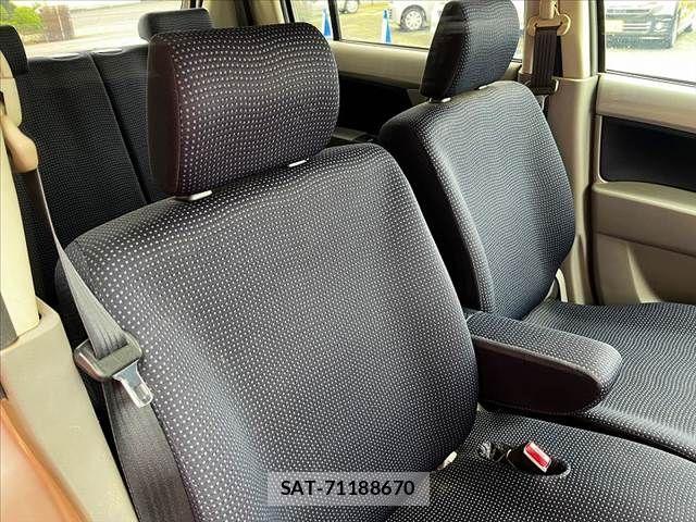 Suzuki WAGON R 2009-10 8832568-17