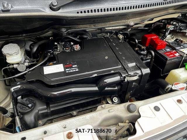 Suzuki WAGON R 2009-10 8832568-21