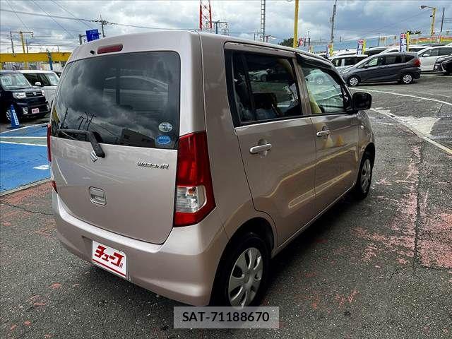 Suzuki WAGON R 2009-10 8832568-5
