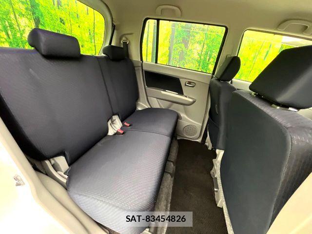 Suzuki WAGON R 2012-04 8832558-10