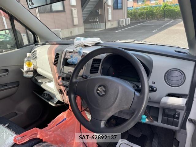 Suzuki WAGON R 2010-01 8832582-10