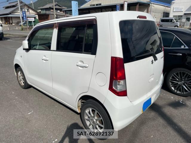 Suzuki WAGON R 2010-01 8832582-3