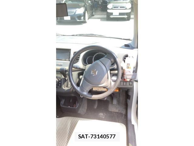 Suzuki WAGON R 2014-02 8832572-10